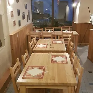  Hotel Le Les Melezes Frankreich